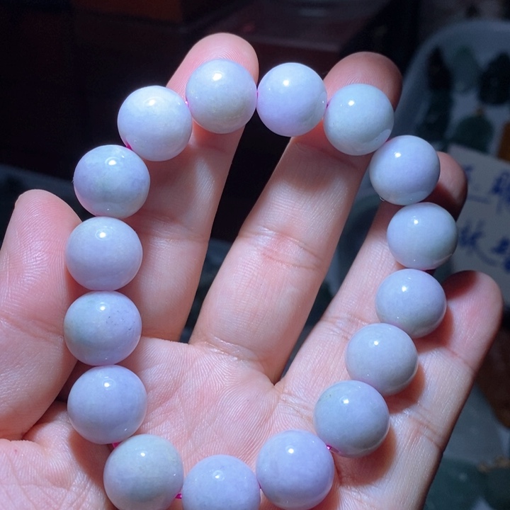 翡翠颈饰未镶嵌好