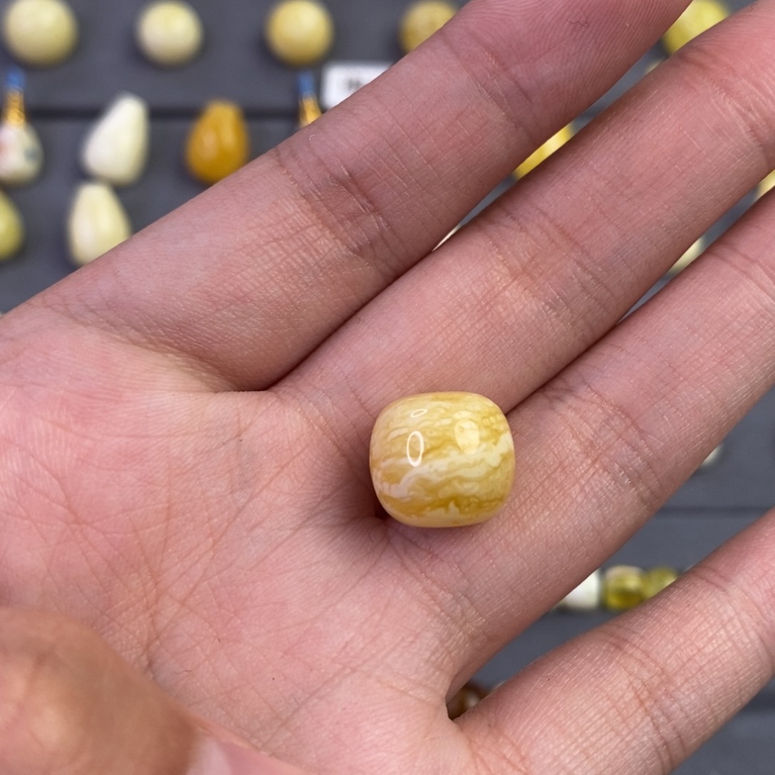 琥珀裸石未镶嵌?*白琥珀蜜蜡琥珀蜜蜡