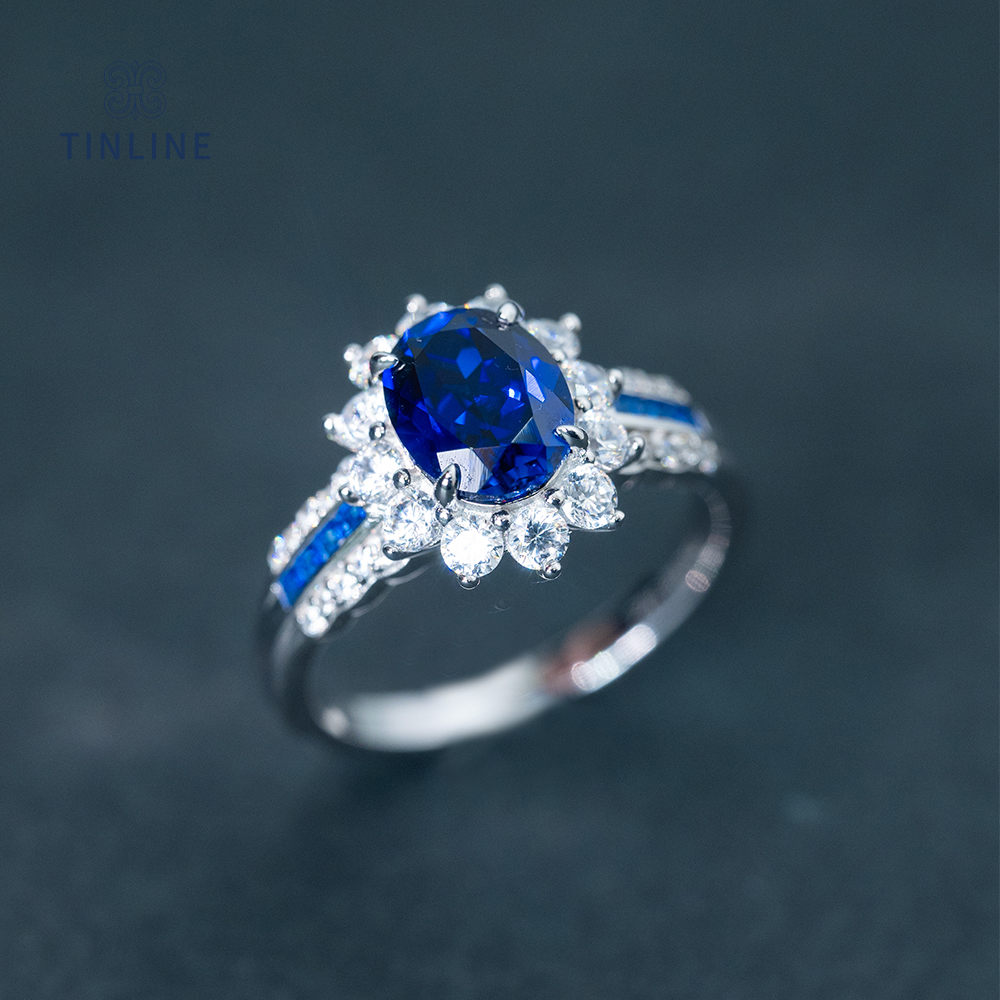 TINLINE 培育蓝宝石「蓝色多瑙河」戒指培育皇家蓝优雅知性时尚百搭