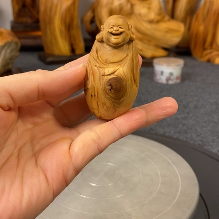 柏木（崖柏）其*太行崖柏留疤弥勒佛手把件小摆件
