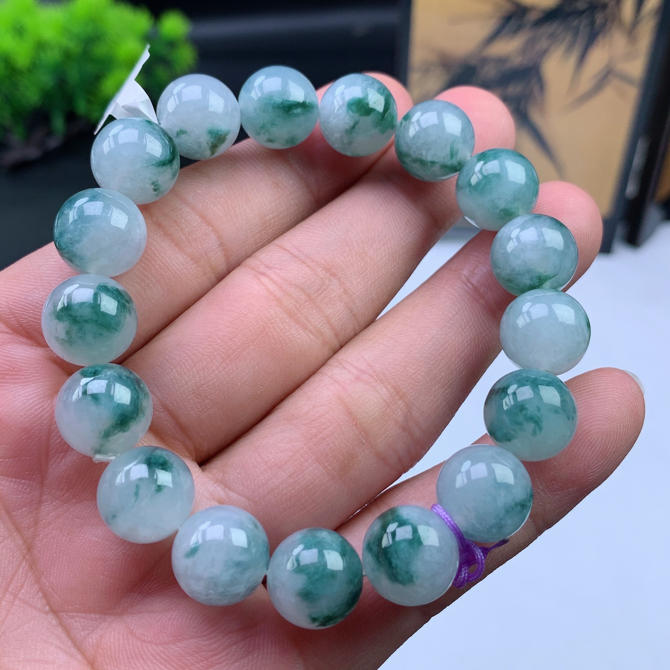 天然翡翠A货冰飘花飘绿灵动圆珠手串手链卡12mm缅甸玉石珠子百搭