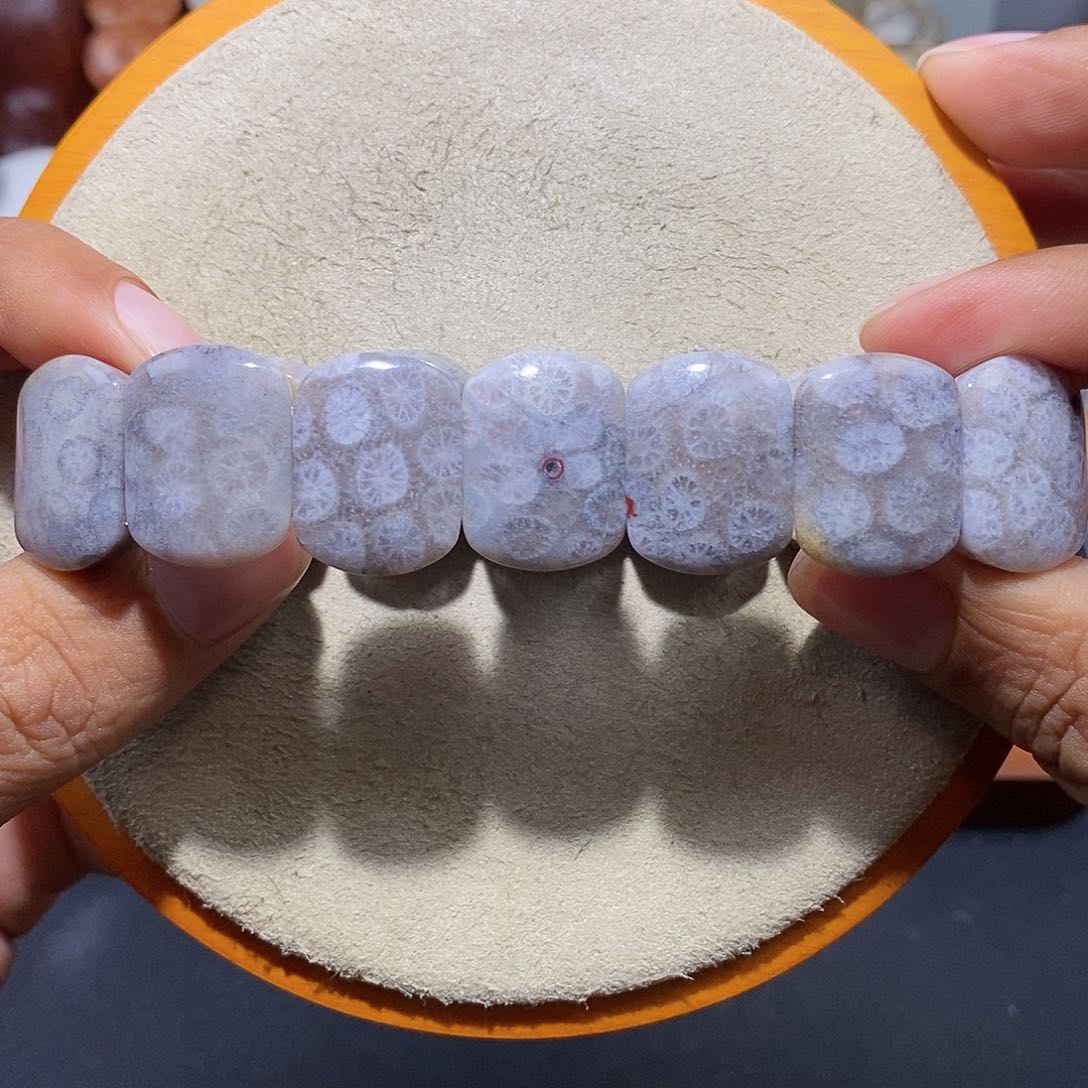 硅化珊瑚（珊瑚玉）手串未镶嵌蓝冰91