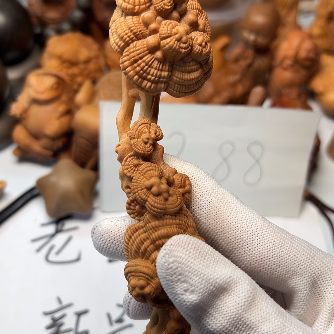 V***檀香木老山檀香 灵芝如意