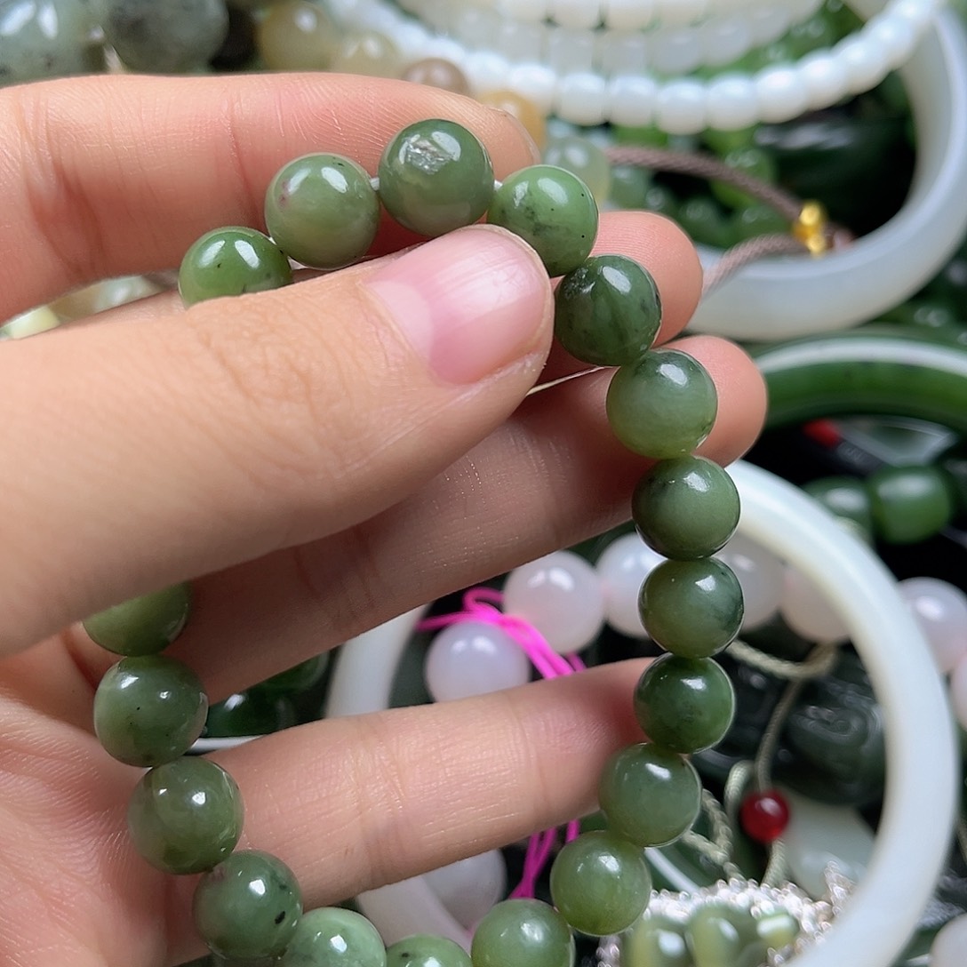 和田玉（碧玉）未镶嵌手串
