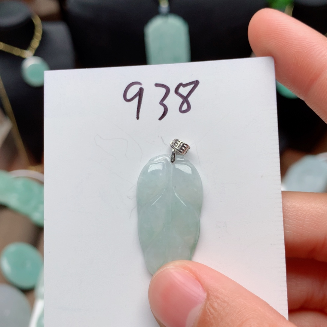 翡翠颈饰银S925镶嵌吊坠