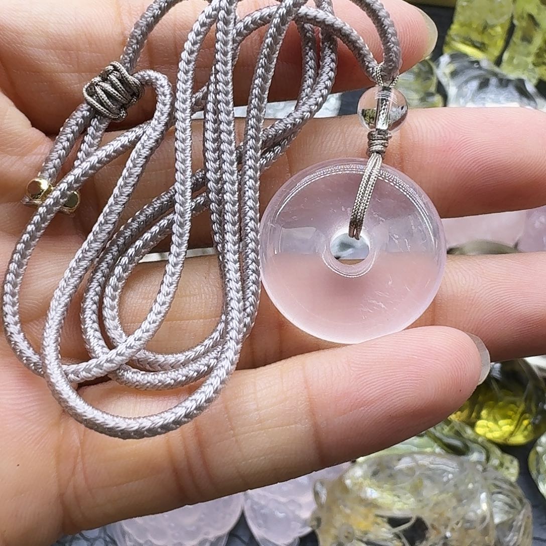 M***a未镶嵌珠宝半成品水晶