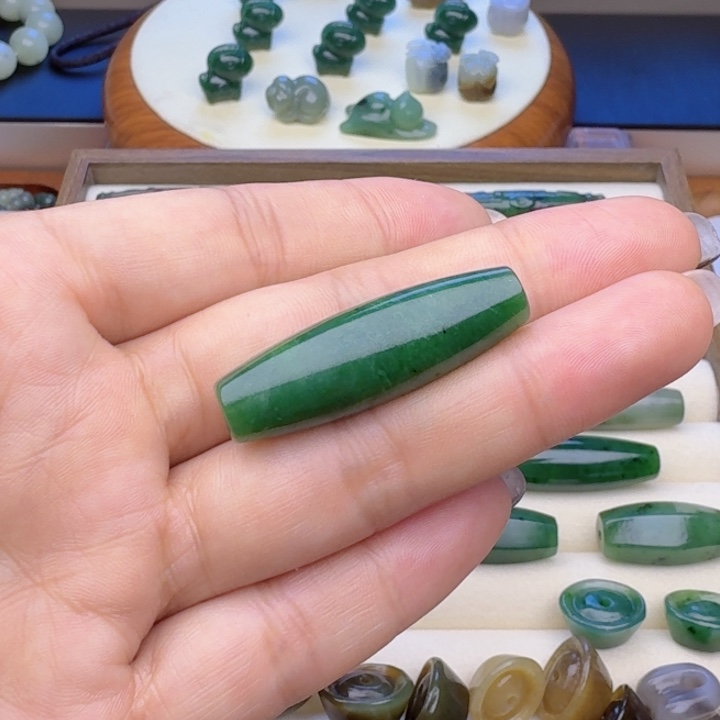 拾****和田玉（糖玉）未镶嵌车挂