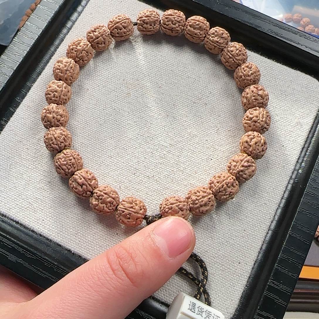 劉***少金刚菩提吊坠黄点龙单圈