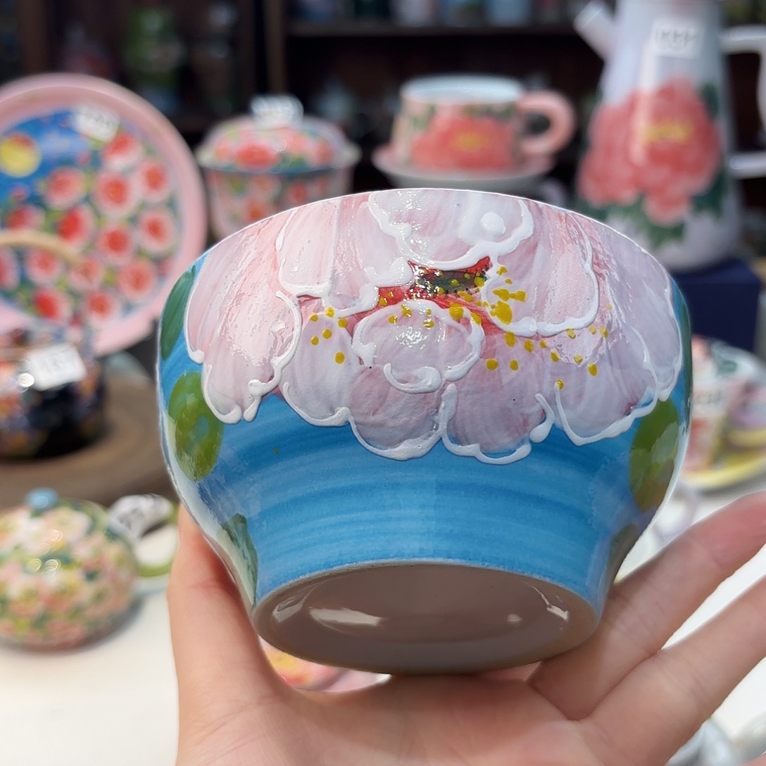 瓷片兔兔好可爱啊我