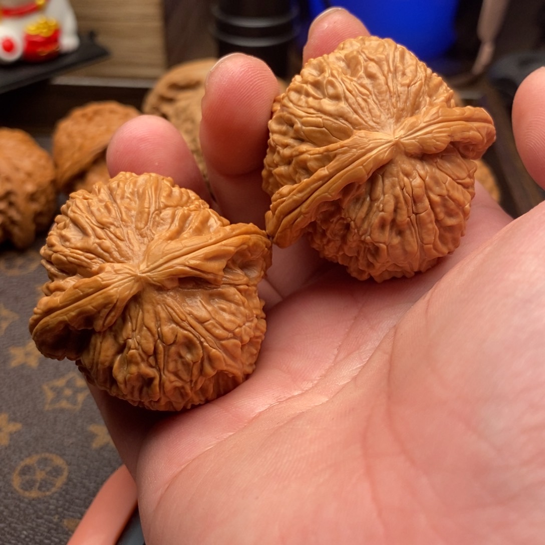 文玩核桃吊坠文玩