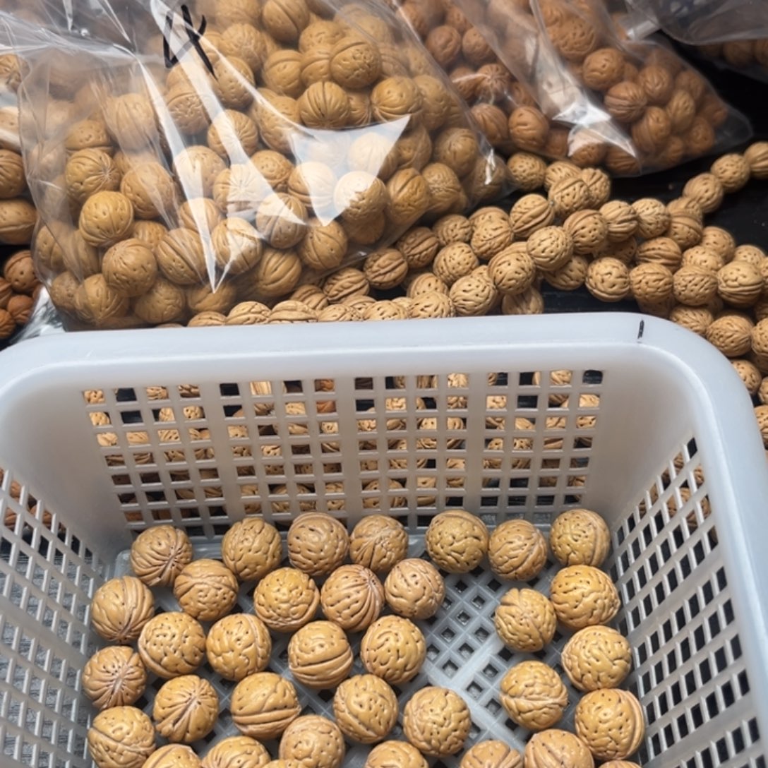 *****吊坠文玩核桃小桃核散籽批发