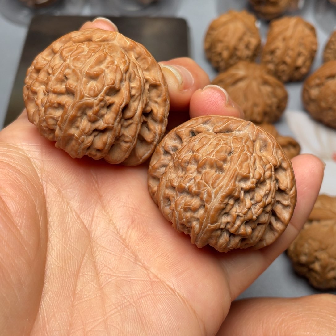 【闪购商品】文玩核桃吊坠原装白狮子……