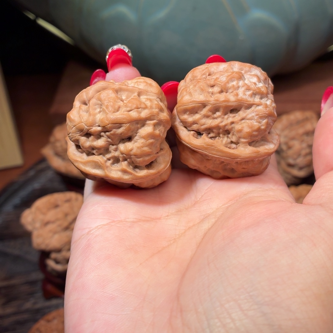 吊坠文玩核桃37 八腿红皮蛙