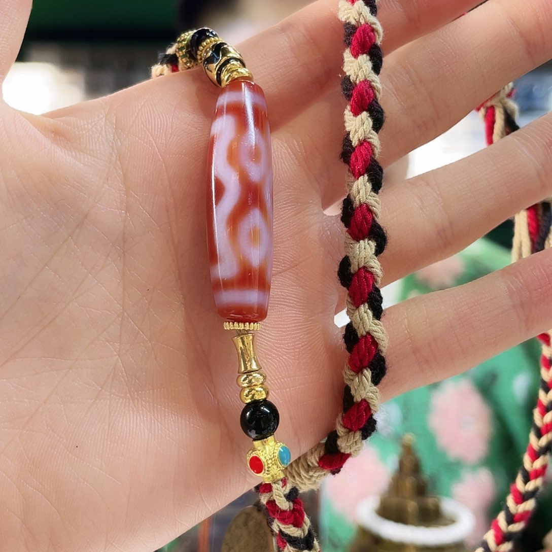 配饰配饰配饰配饰