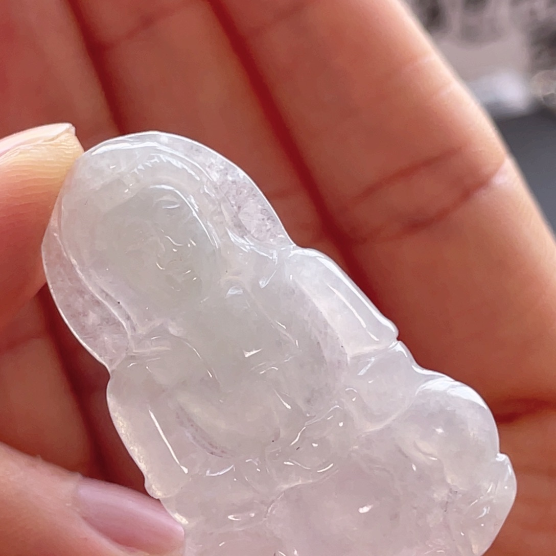 翡翠颈饰未镶嵌观音