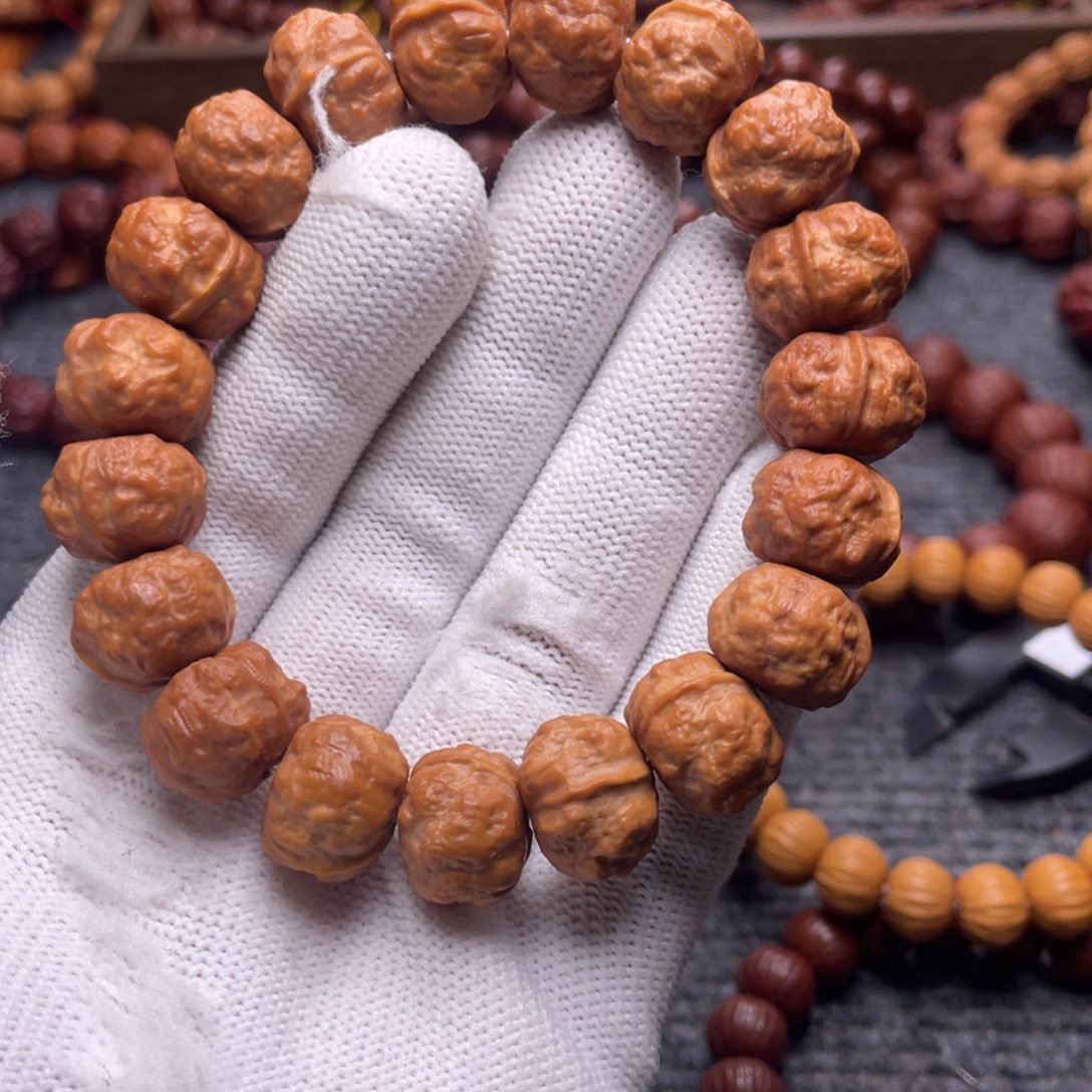 猴头核桃手串前****！15蟾宗