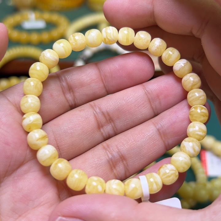 裸石琥珀未镶嵌7mm