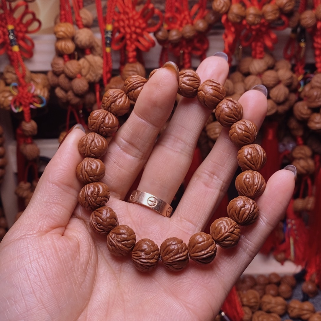 吊坠桃核龙纹桃枭