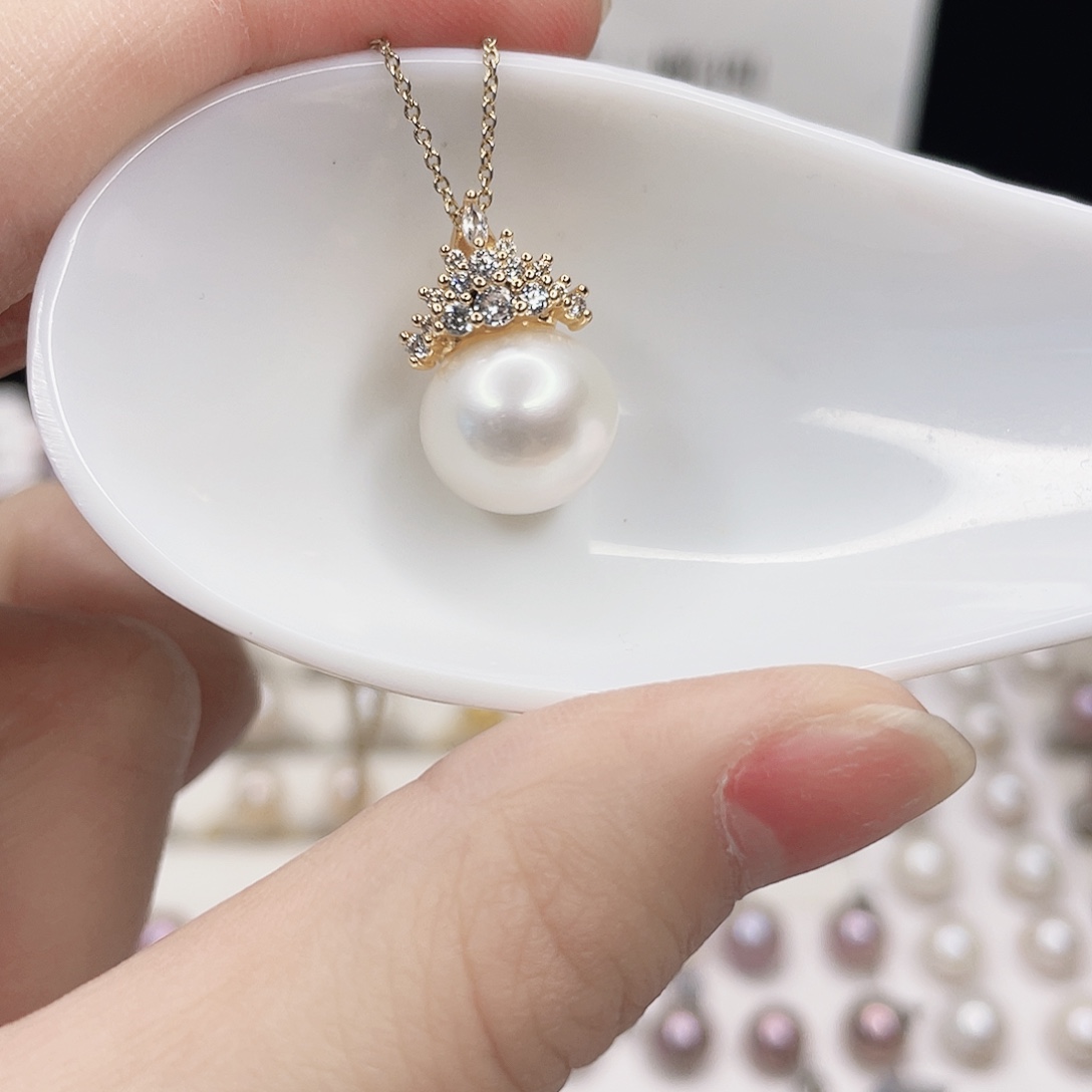 淡水珍珠吊坠(赠链)合金