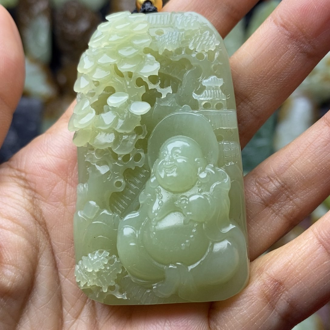 项链未镶嵌和田玉（糖玉）