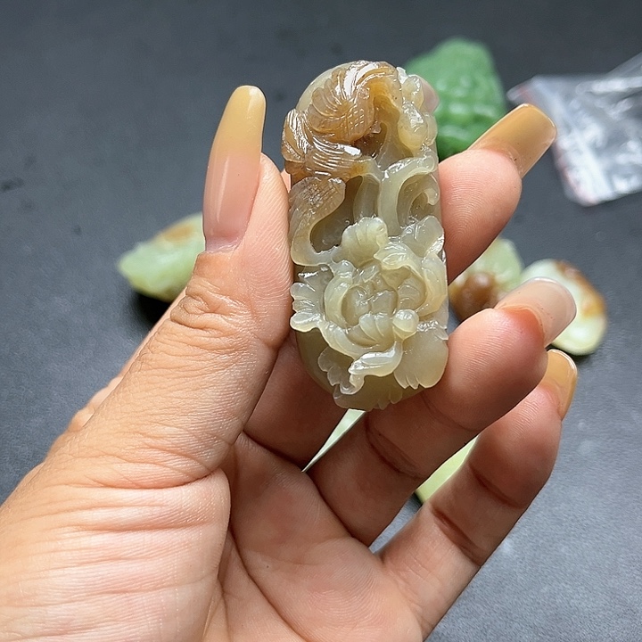 【闪购商品】和田玉未镶嵌颈饰嘟**1