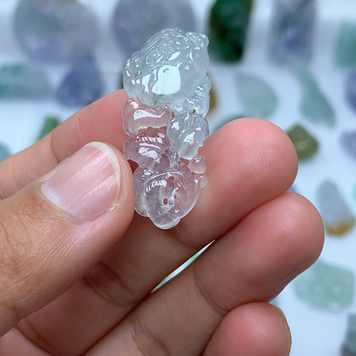 翡翠未镶嵌吊坠(不含链)