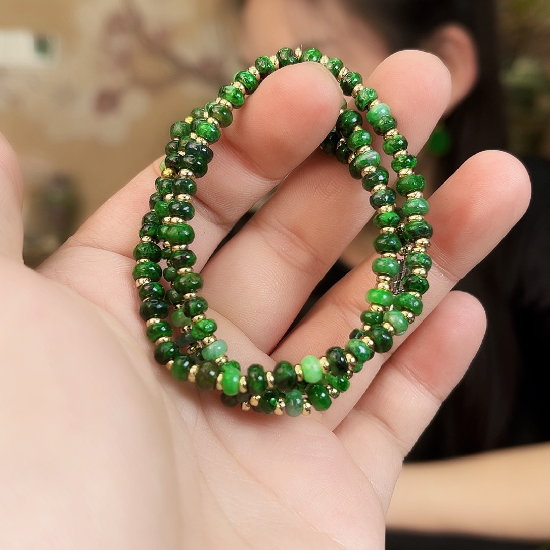 翡翠未镶嵌颈饰项链