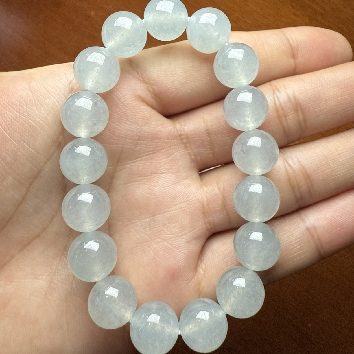 缅甸翡翠A货 糯冰种白月光女神手链11.4mm/17颗