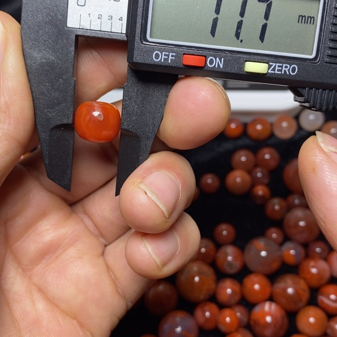 未镶嵌11.5加毫米老型一个96南红玛瑙