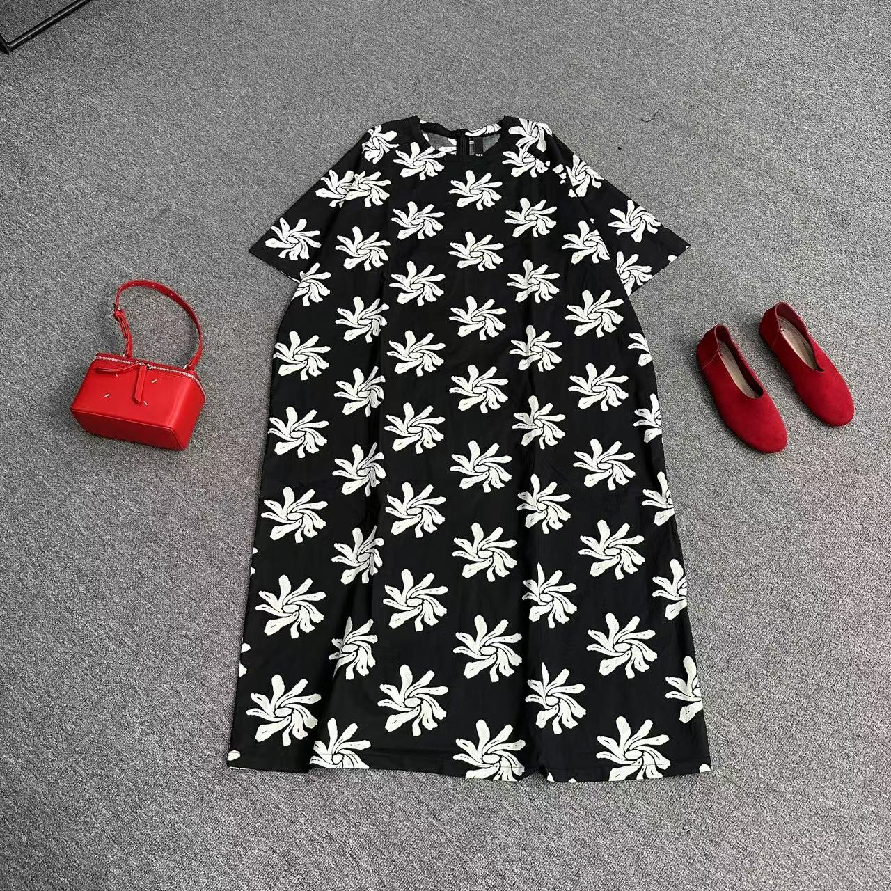 瑶睿安No退No换！！慎拍 ！设计大码直筒碎花连衣长裙 3268