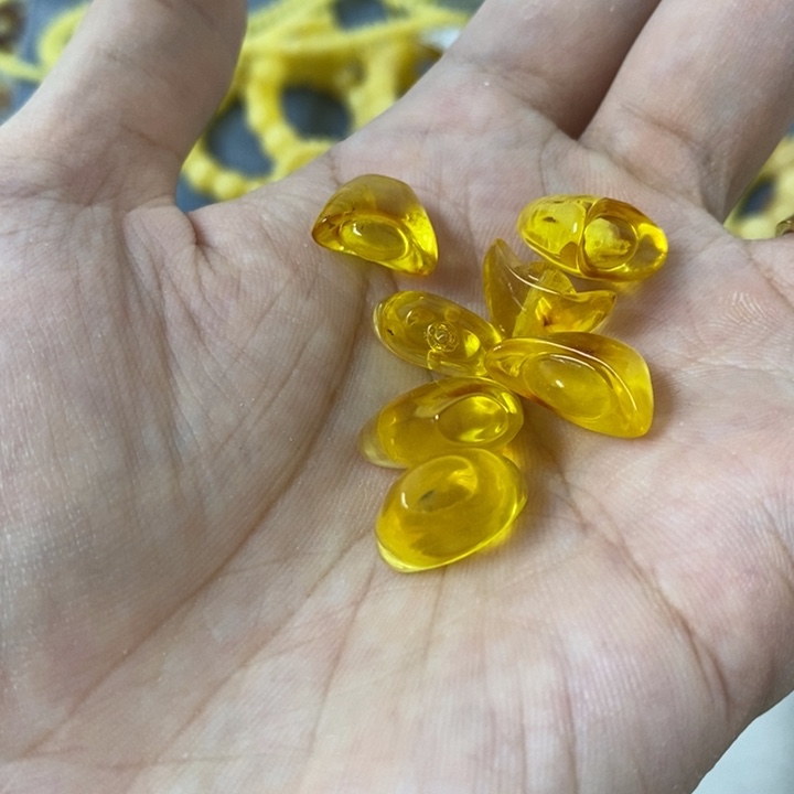 未镶嵌蜜蜡裸石多样性发货其二