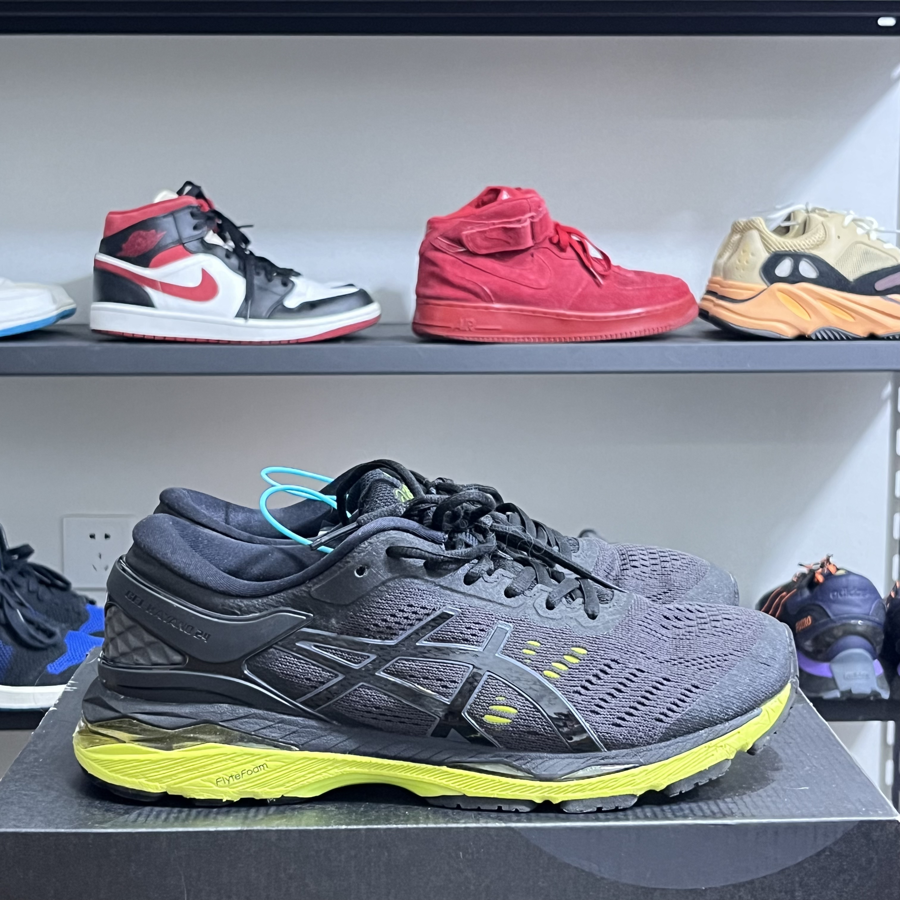 40.5码Asics/亚瑟士 Gel-Kayano 24 防滑耐磨 跑鞋 黑武士 二手