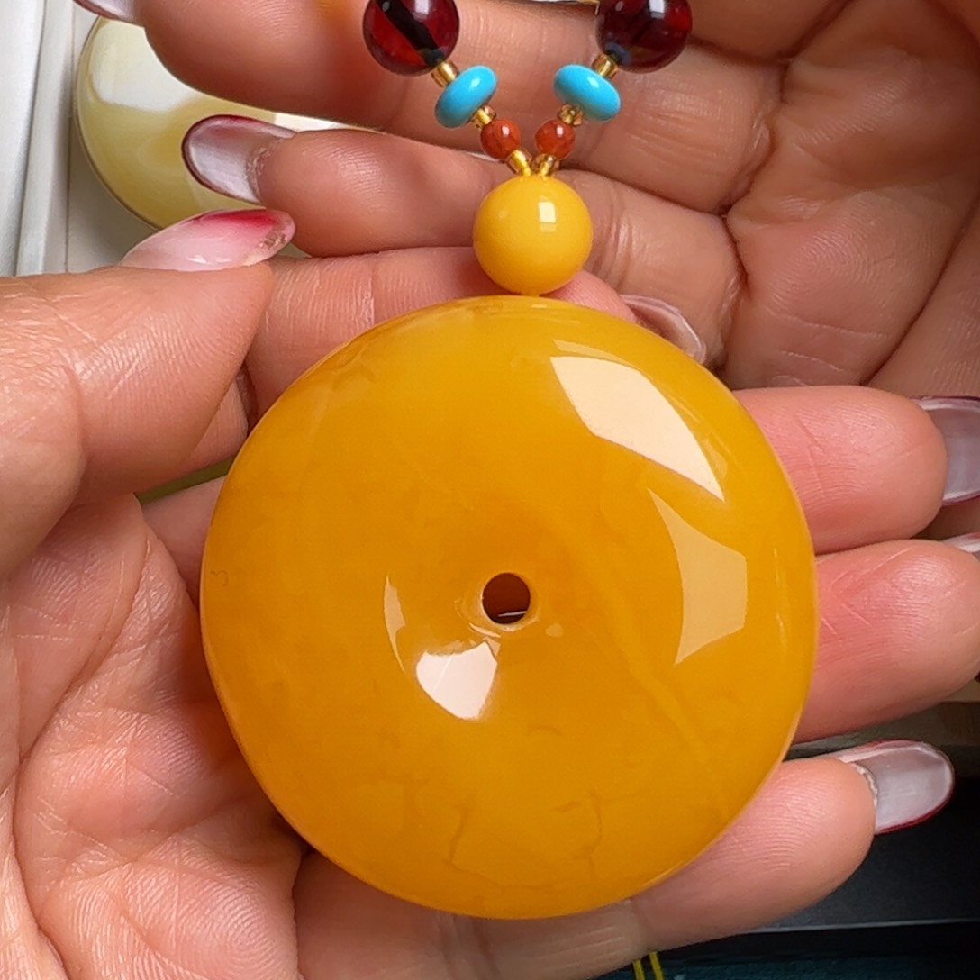 蜜蜡毛衣链未镶嵌