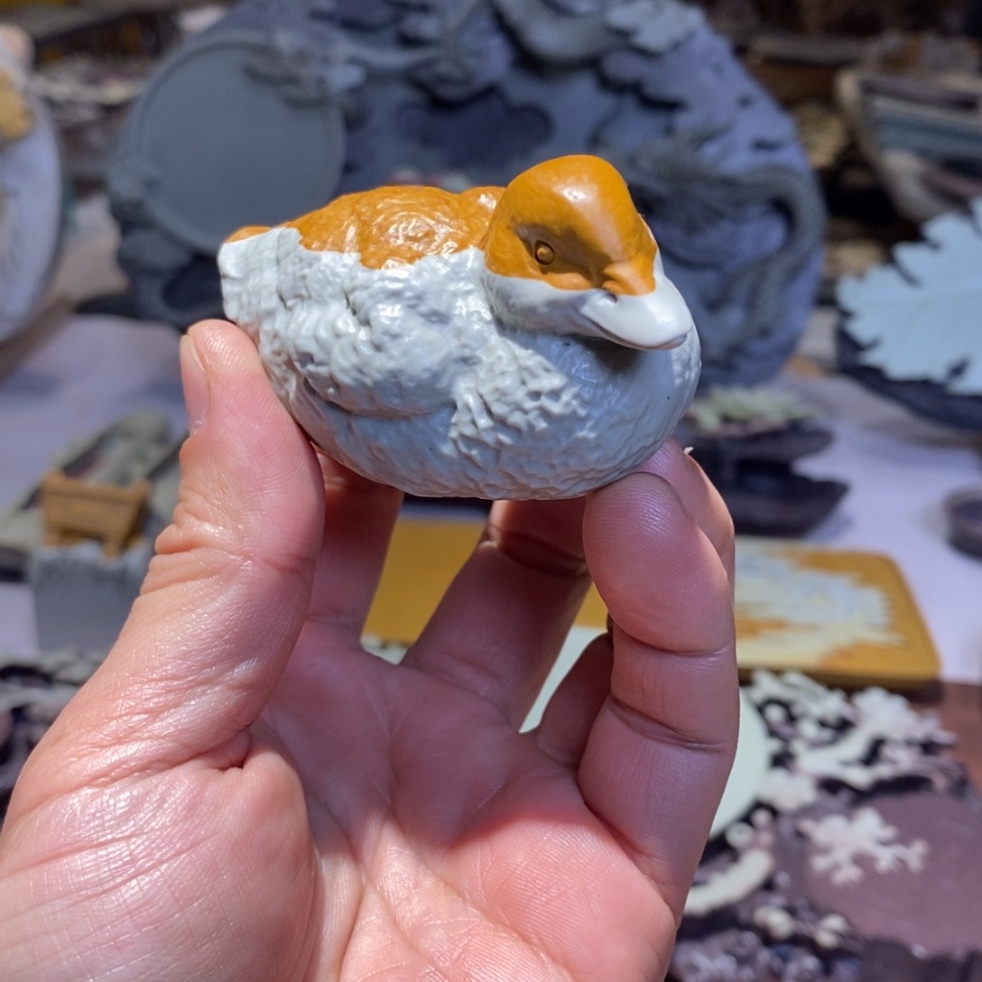 紫袍玉带石小鸭子茶宠摆件