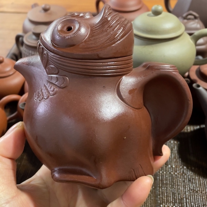 航**号紫砂等产品远销欧洲各地的