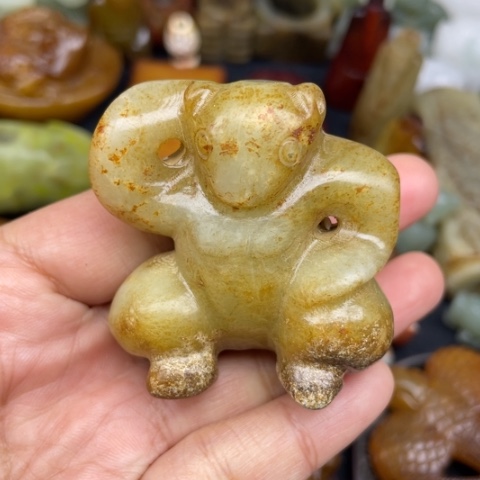 蛇纹石玉未镶嵌颈饰105