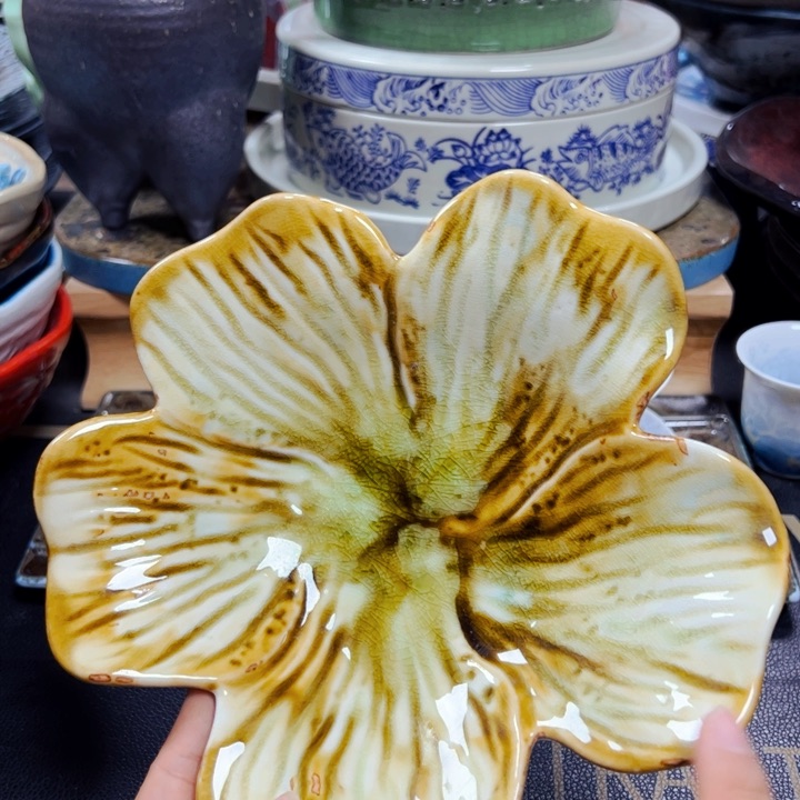 本店全场买满20包邮。