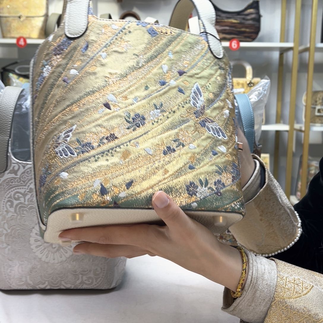 织绣直播间浮力大漏