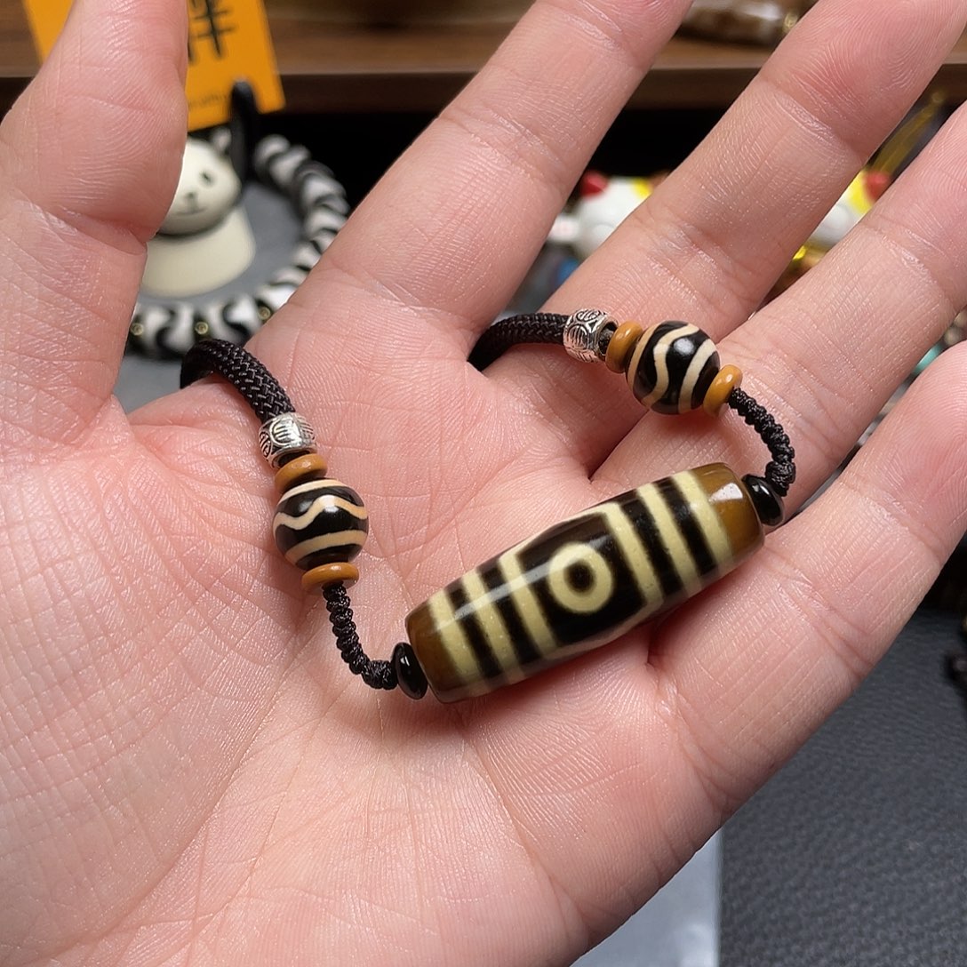 ****翊玛瑙/玉髓未镶嵌颈饰