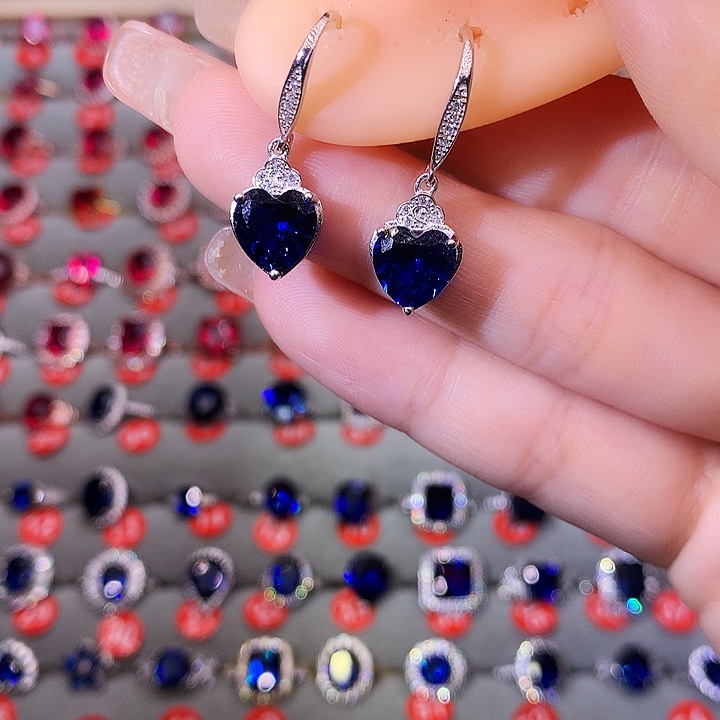 蓝宝石耳饰银S925镶嵌