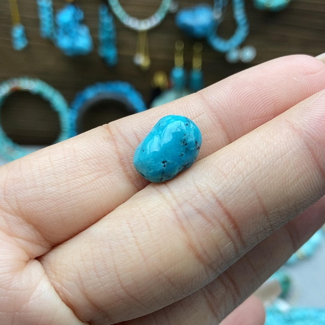 绿松石未镶嵌玉化蓝随行豆