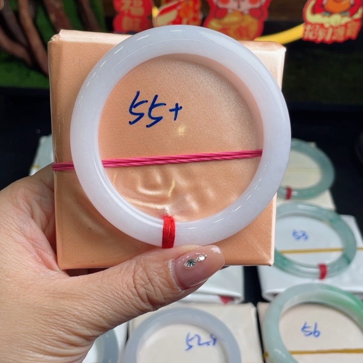 翡翠手镯未镶嵌缅甸翡翠手镯13