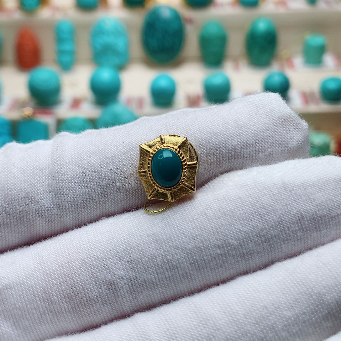 绿松石珠宝奇石未镶嵌