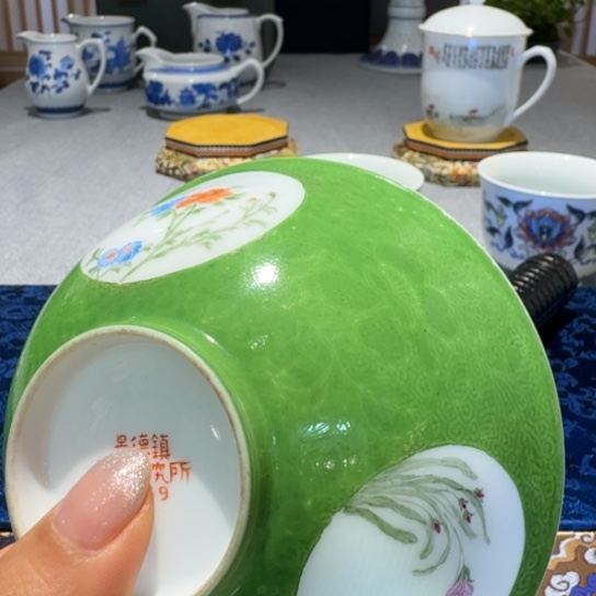 品*陶瓷。。。。。。。。。。。。陶瓷