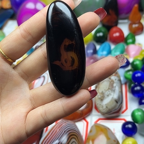 玛瑙/玉髓颈饰未镶嵌