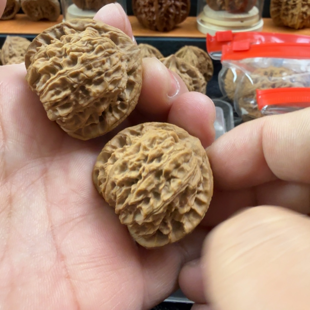 猴头核桃把件文玩核桃 野生小众