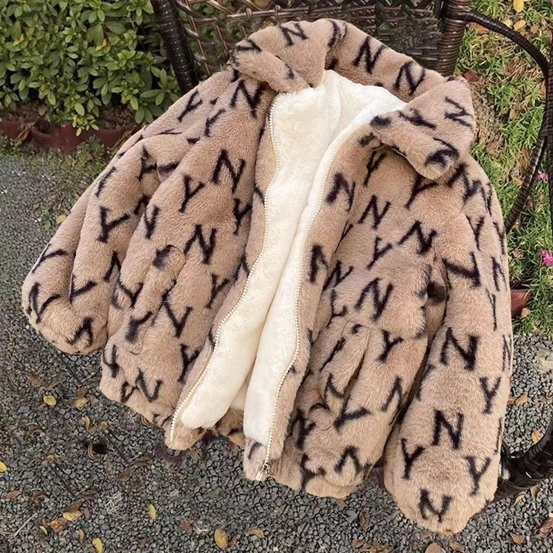 女童外套秋冬款2025新款儿童洋气加绒时髦加厚上衣女孩冬装毛毛衣