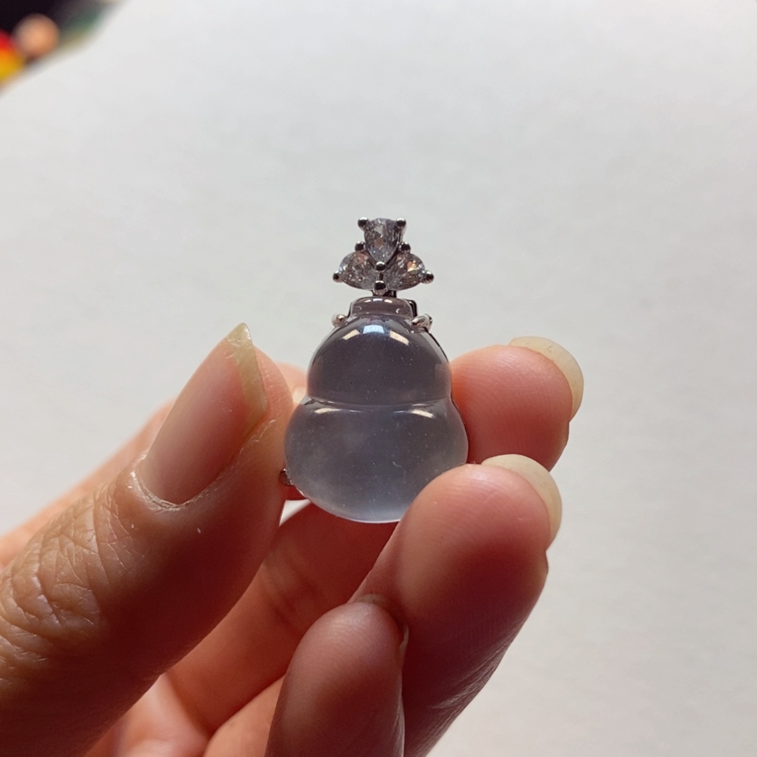 石英质玉颈饰未镶嵌