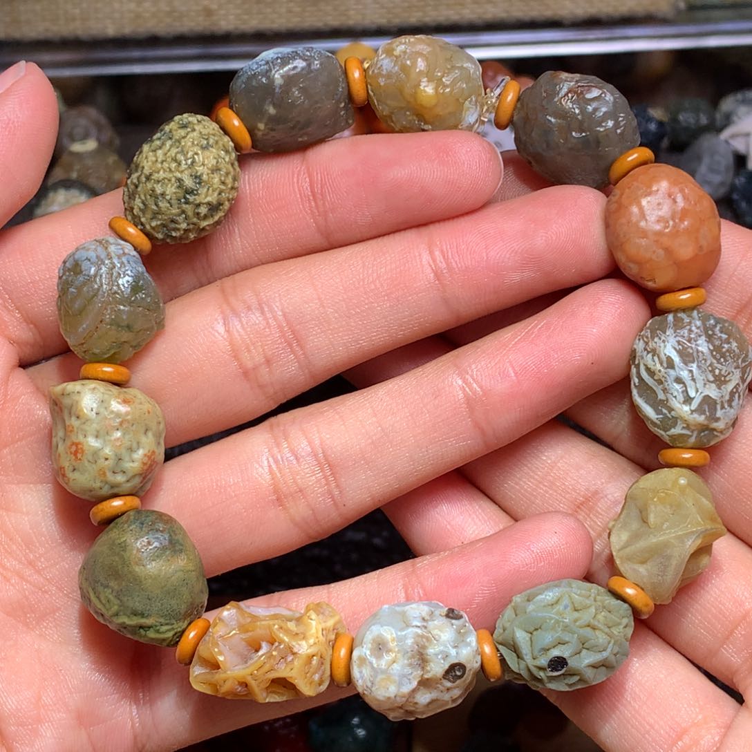 未镶嵌玛瑙/玉髓珠宝半成品