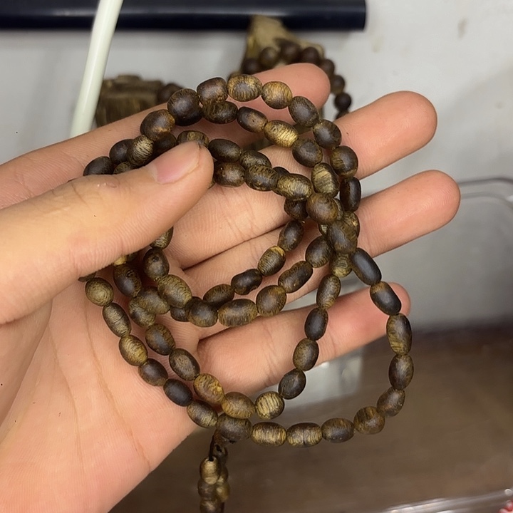 手串沉香13克➕多圈留疤